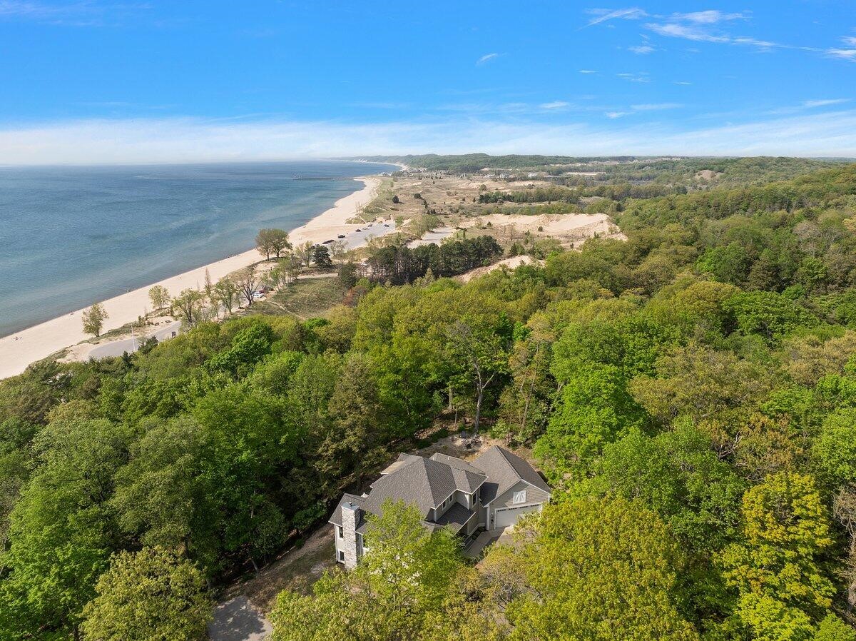 690 Dunegrass Circle Drive, Saugatuck, MI, 49453