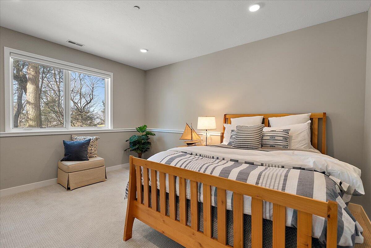 690 Dunegrass Circle Drive, Saugatuck, MI, 49453