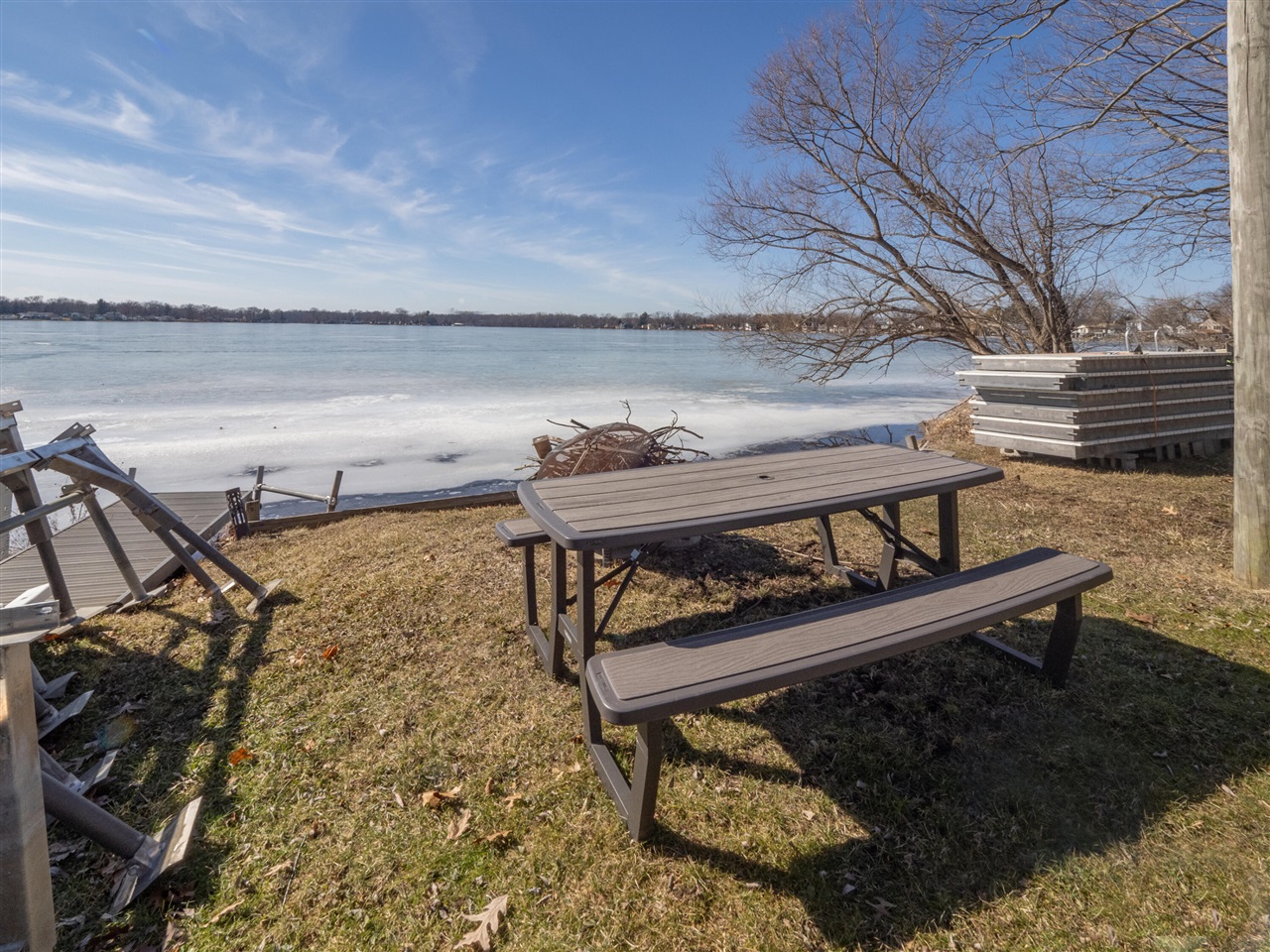 20070 Parkway Avenue, Three Rivers, MI, 49093-9041