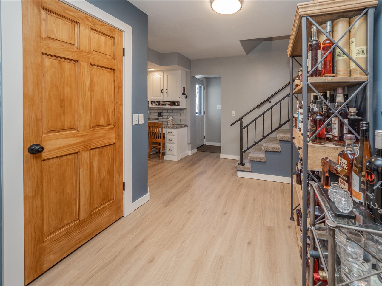 20070 Parkway Avenue, Three Rivers, MI, 49093-9041