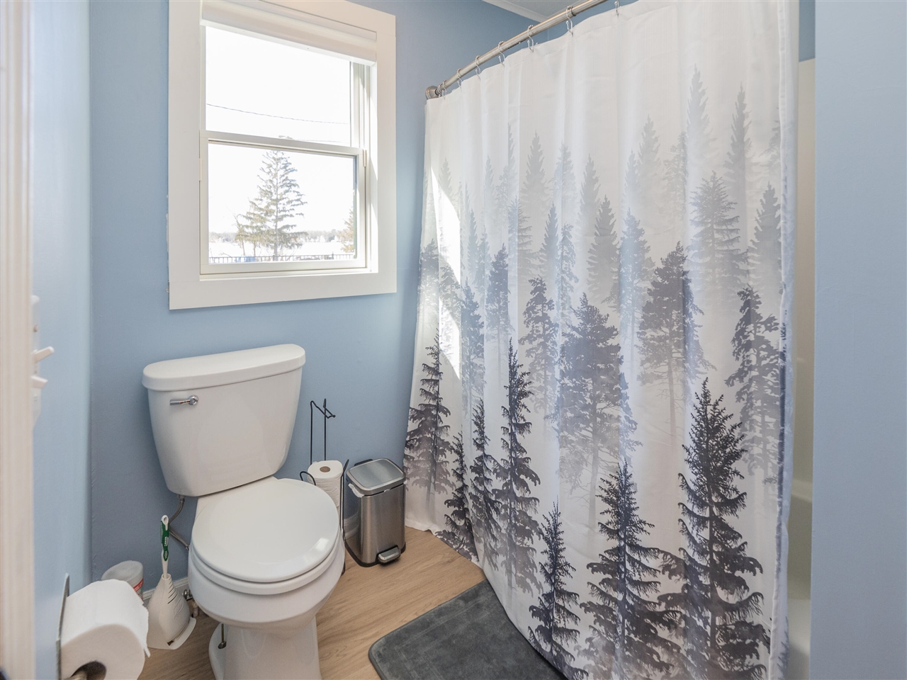 20070 Parkway Avenue, Three Rivers, MI, 49093-9041