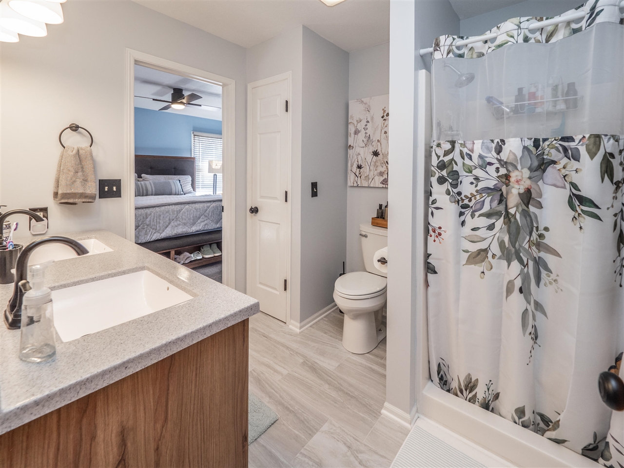 20070 Parkway Avenue, Three Rivers, MI, 49093-9041