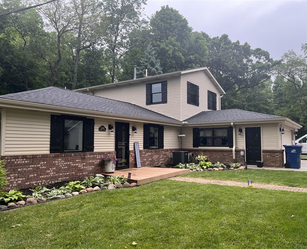 20070 Parkway Avenue, Three Rivers, MI, 49093-9041