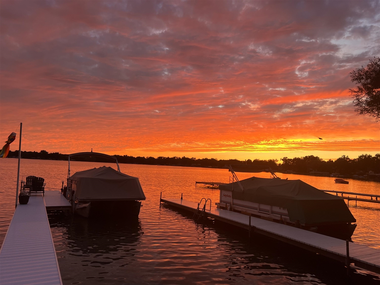 20070 Parkway Avenue, Three Rivers, MI, 49093-9041