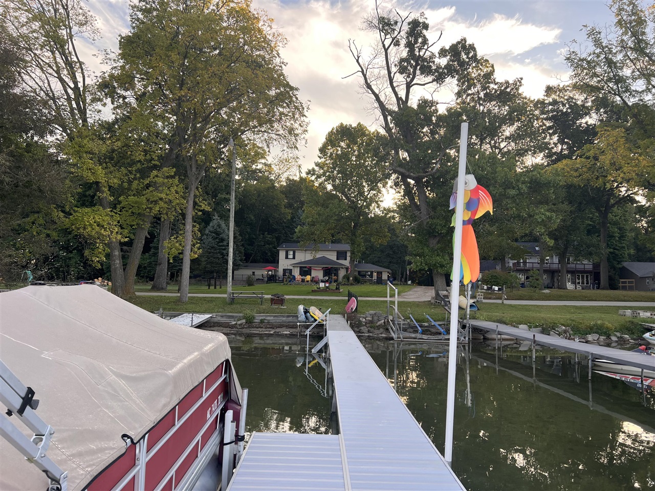 20070 Parkway Avenue, Three Rivers, MI, 49093-9041