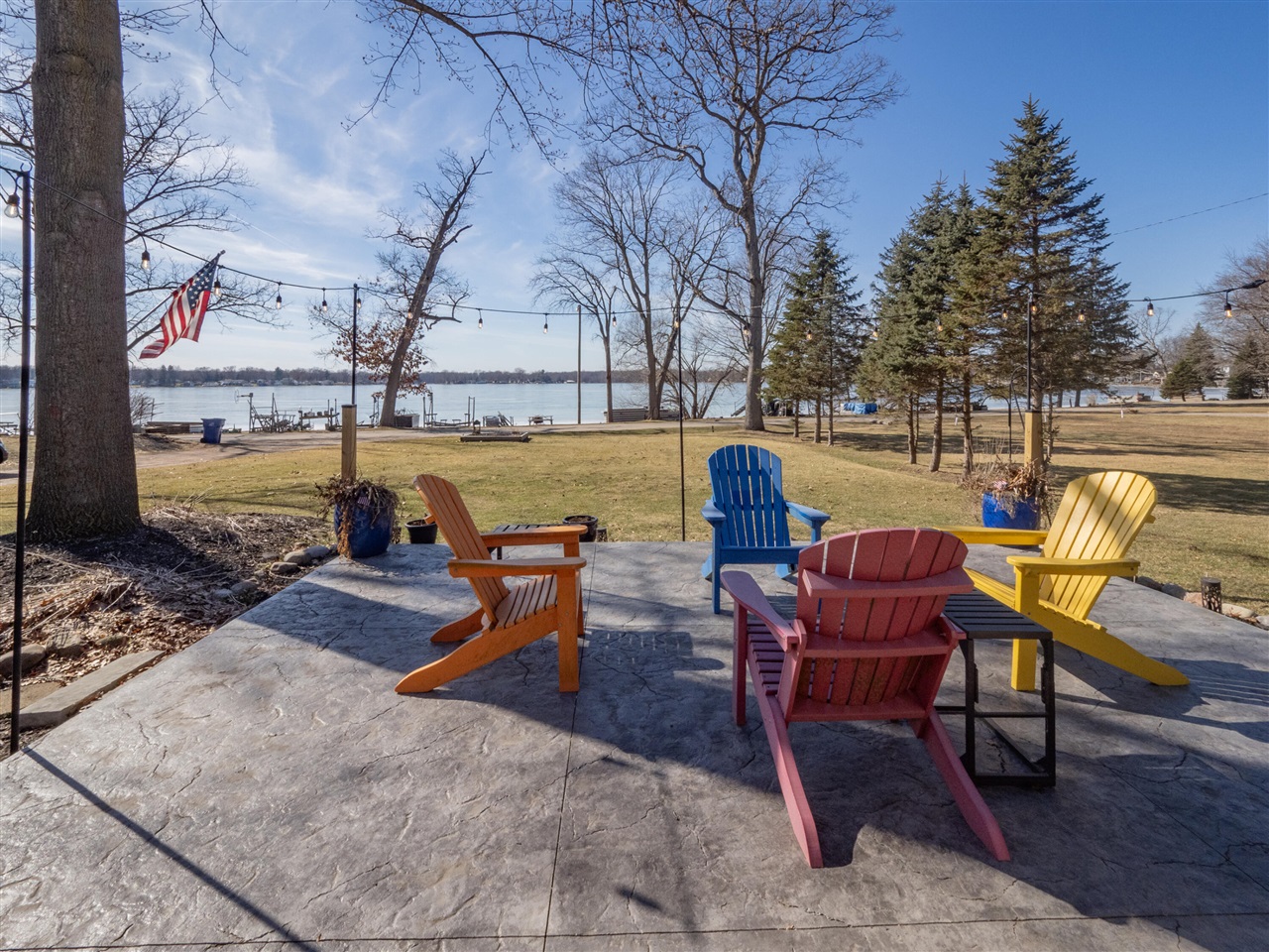 20070 Parkway Avenue, Three Rivers, MI, 49093-9041