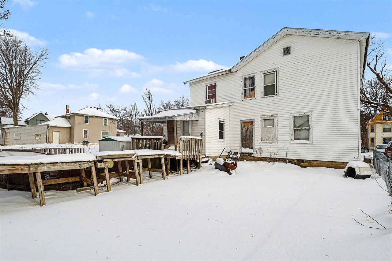 Homes for sale in Albion, MI | 717 N Eaton St, Albion, MI 49224 | MLS# 70517364