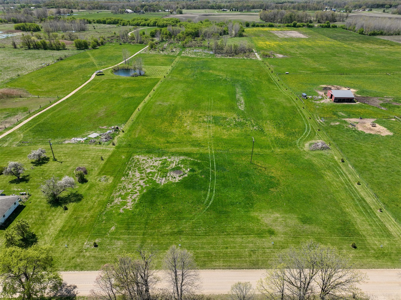 6045 Herrington Road photo 21