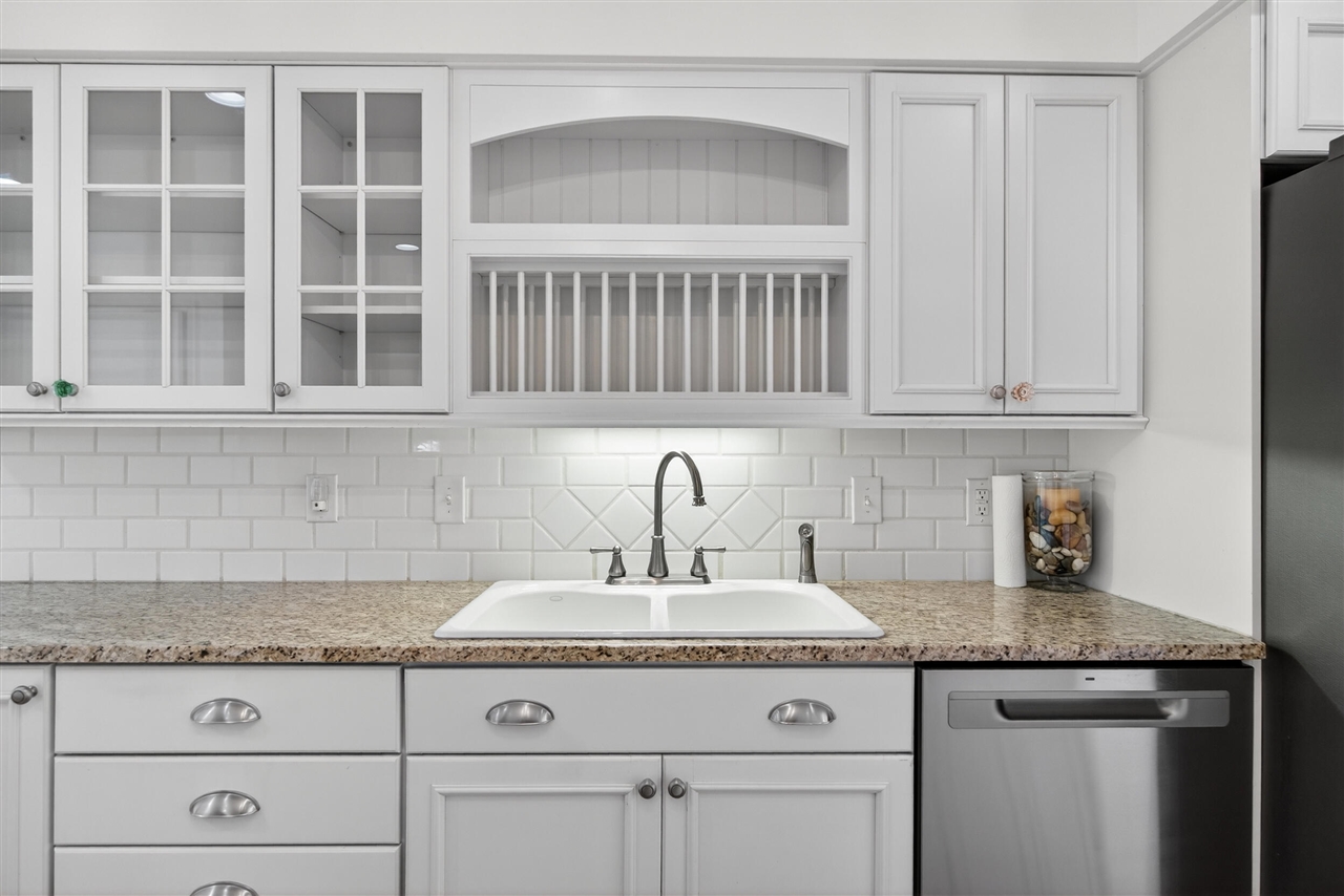829 Thorntree Boulevard, Jackson, MI, 49203-2517