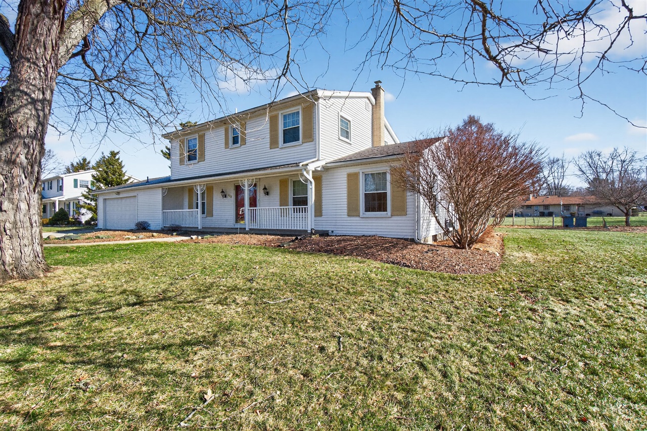 829 Thorntree Boulevard, Jackson, MI, 49203-2517