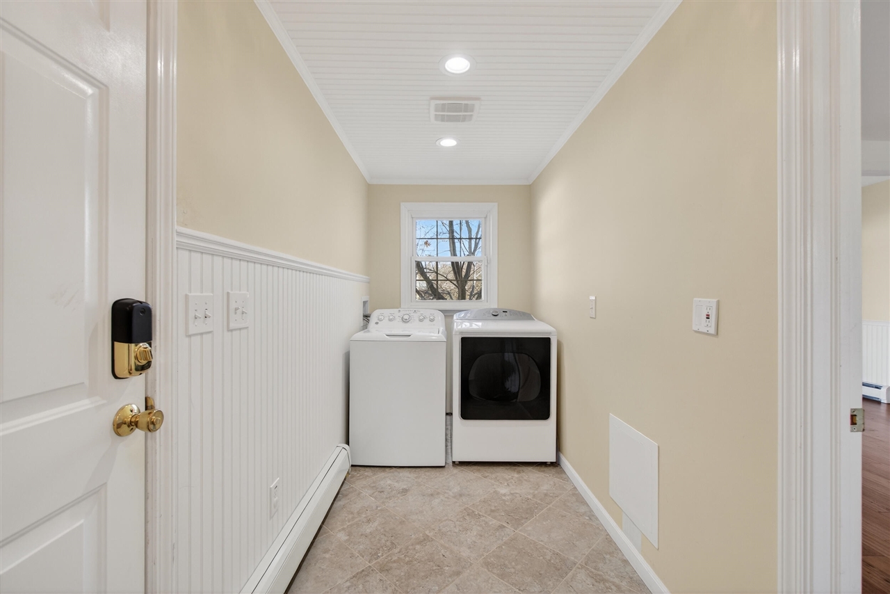 829 Thorntree Boulevard, Jackson, MI, 49203-2517