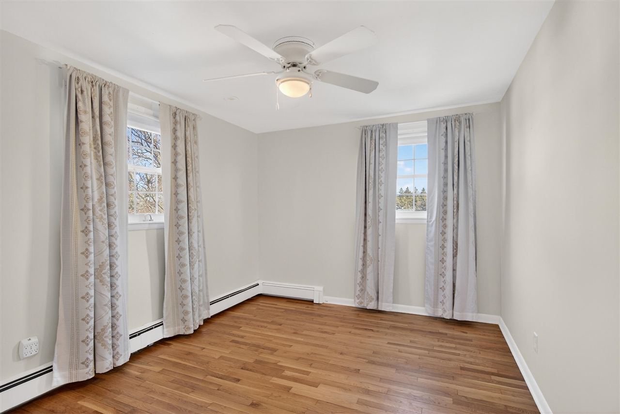 829 Thorntree Boulevard, Jackson, MI, 49203-2517