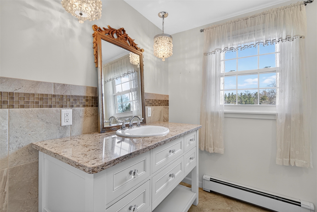 829 Thorntree Boulevard, Jackson, MI, 49203-2517