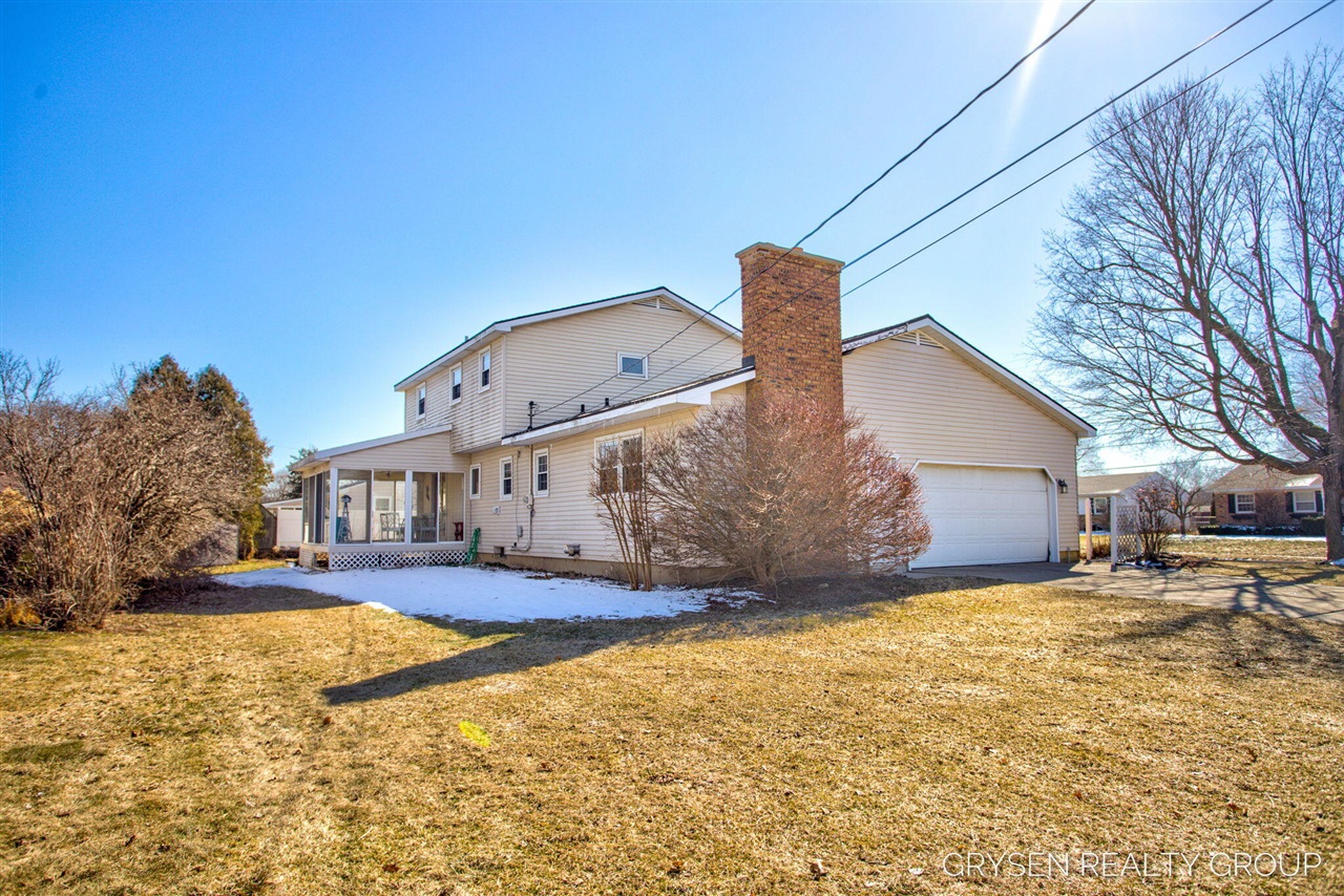 Homes for sale in Grandville, MI | 4289 Blackfoot Dr, Grandville, MI 49418 | MLS# 70517414