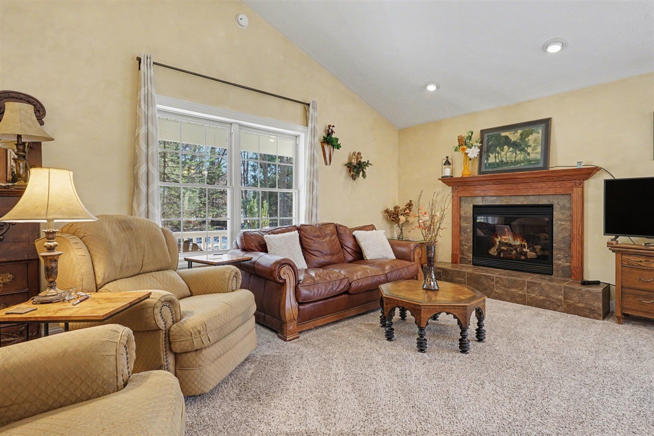 Homes for sale in Holland, MI | 6425 Kottler Dr, Holland, MI 49423 | MLS# 70517430