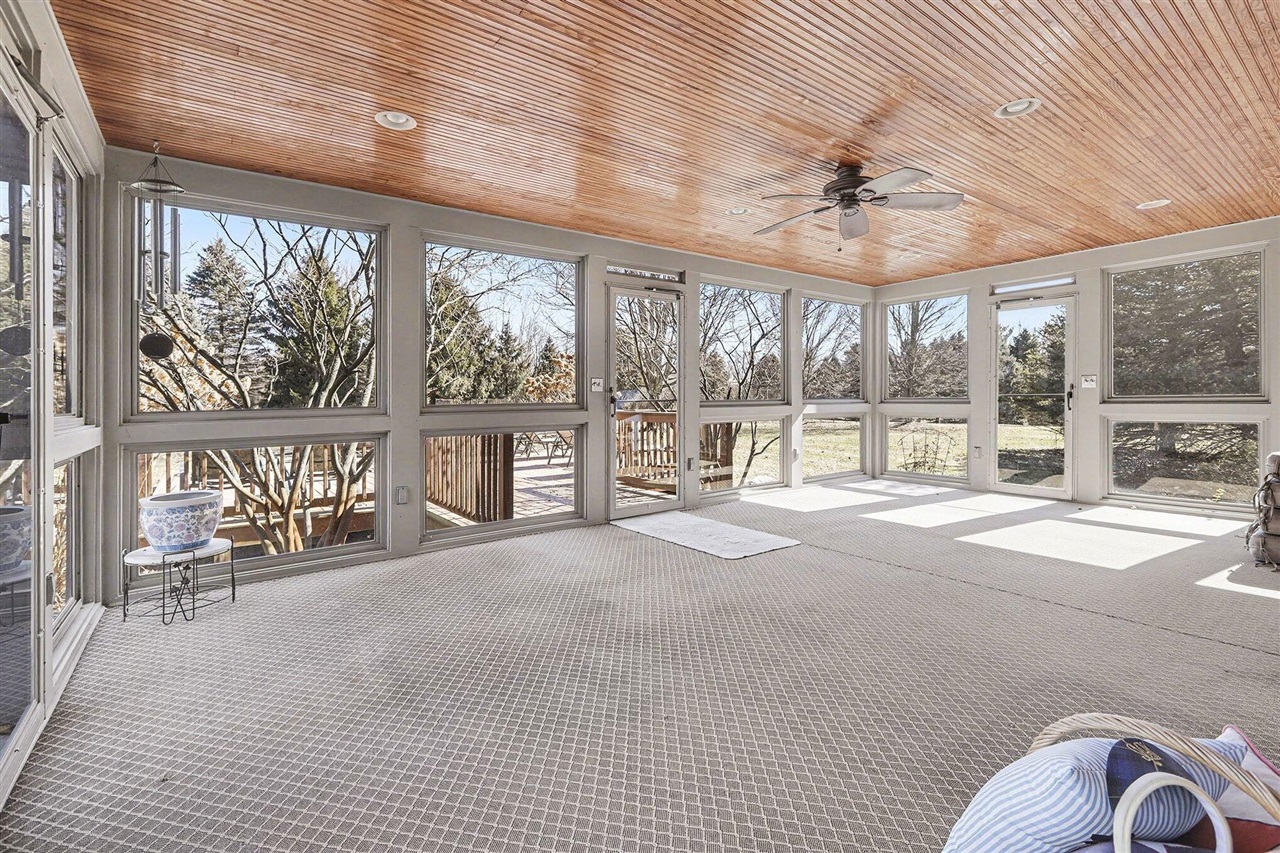 6345 Brookview Drive, Saline, MI, 48176-8862