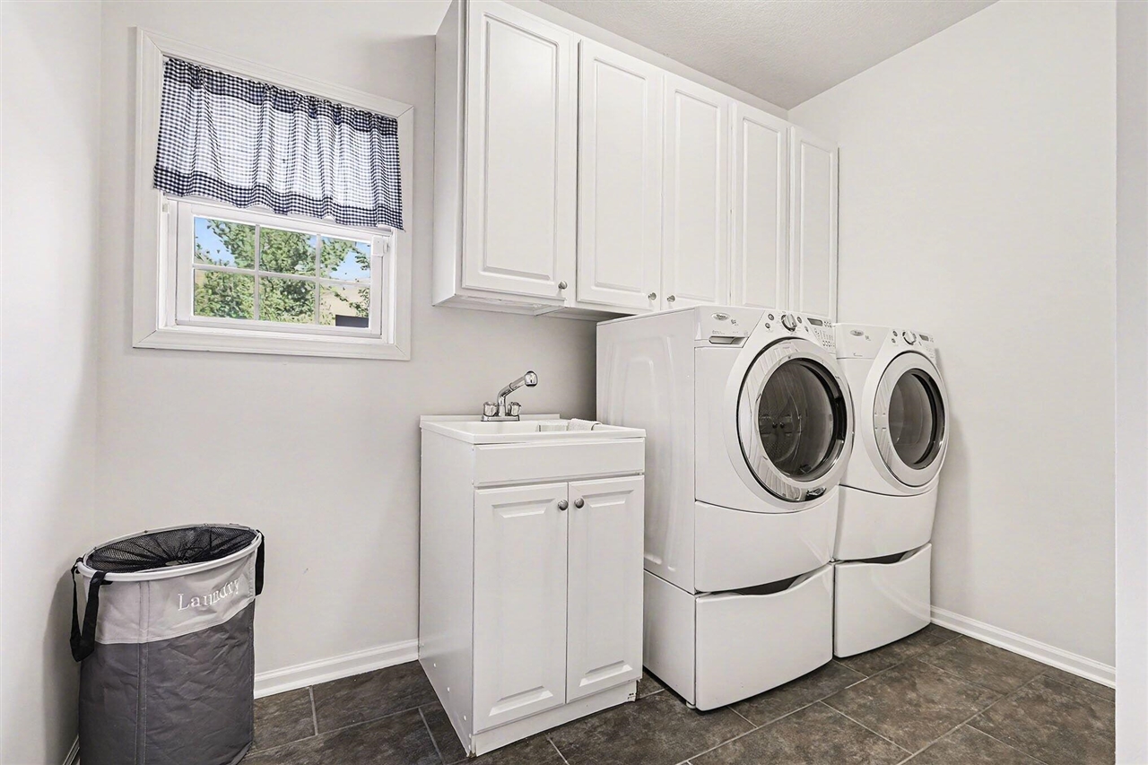 6345 Brookview Drive, Saline, MI, 48176-8862