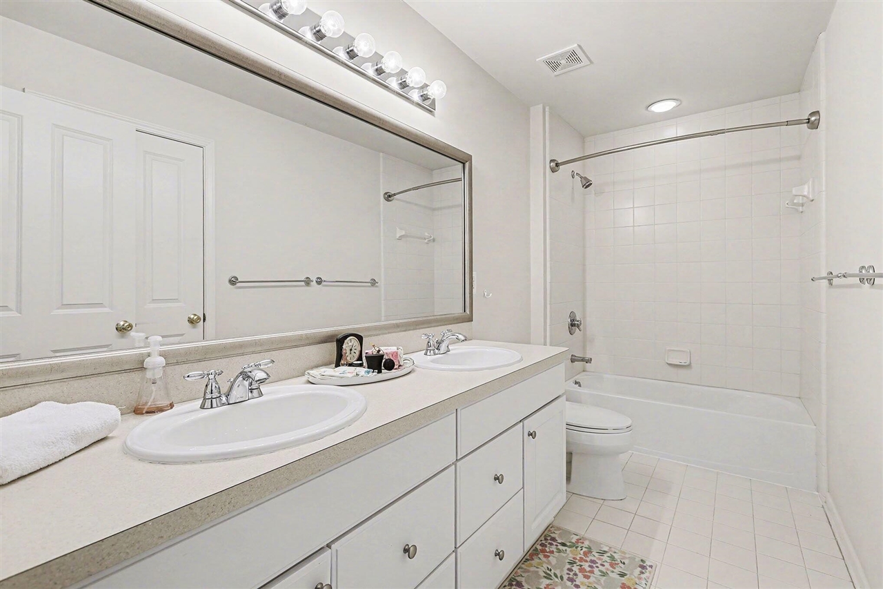 6345 Brookview Drive, Saline, MI, 48176-8862