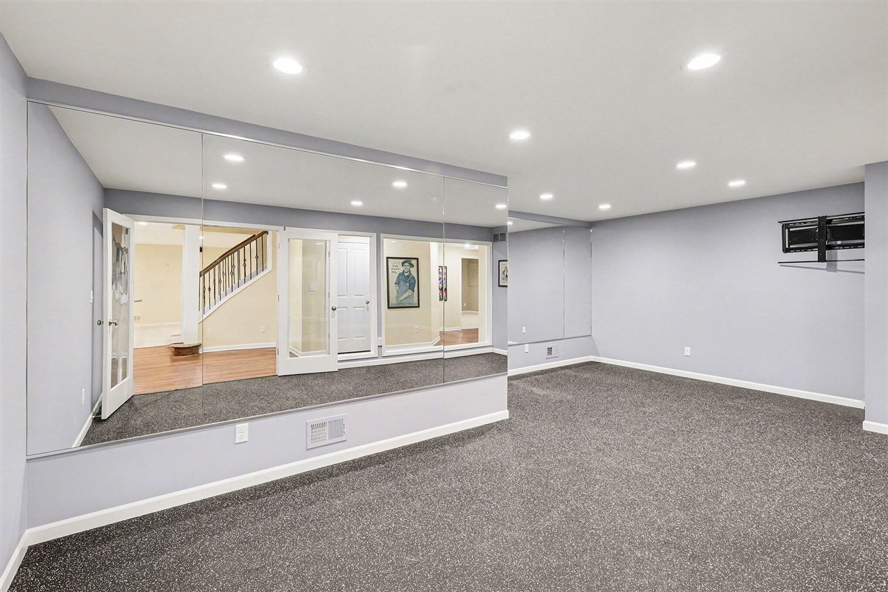 6345 Brookview Drive, Saline, MI, 48176-8862