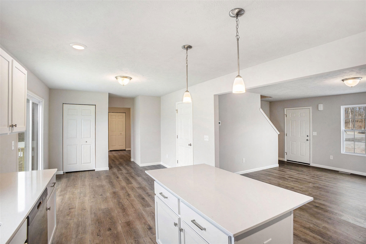 137 Peppermint Drive photo 7