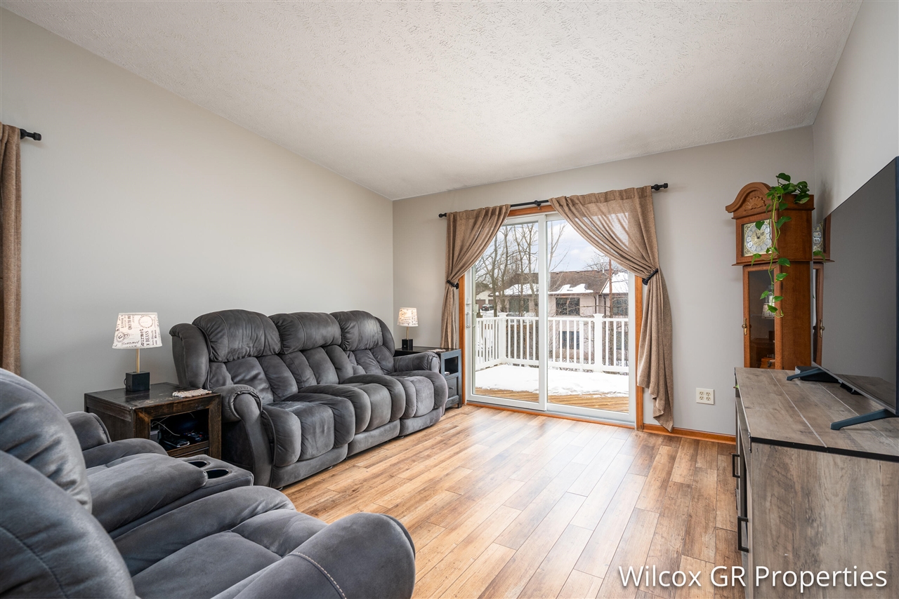 Homes for sale in Caledonia, MI | 5278 Swanwood St, Caledonia, MI 49316 | MLS# 70517439