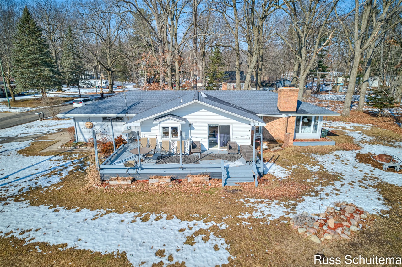 11560 Thrush Drive photo 1