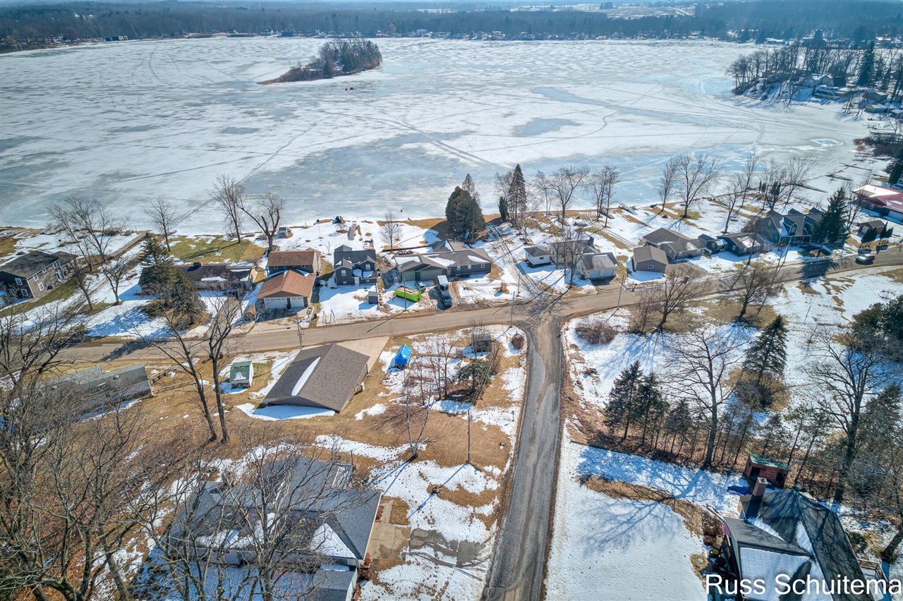 11560 Thrush Drive photo 3