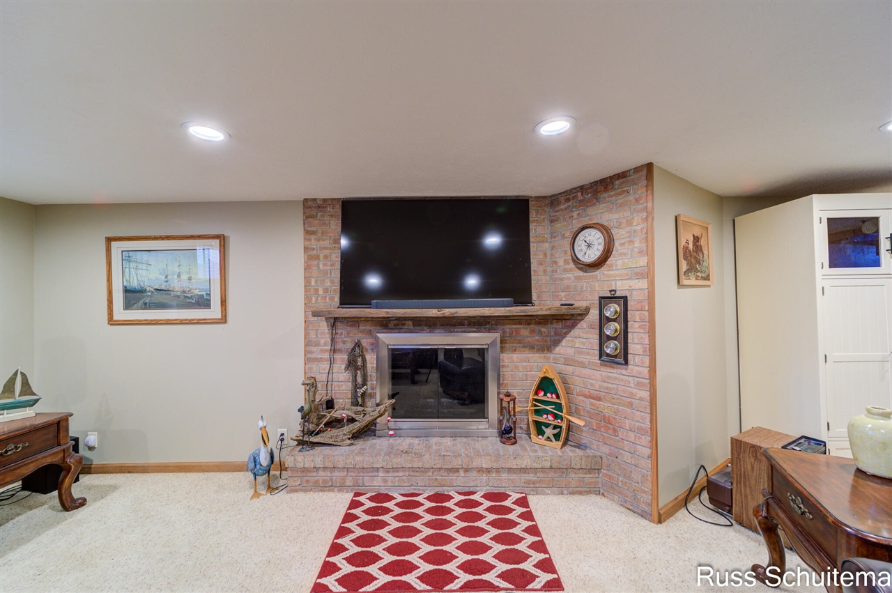 11560 Thrush Drive photo 38