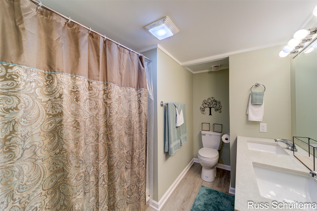 11560 Thrush Drive photo 44