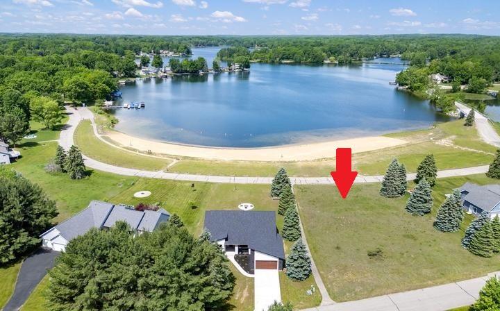 7889 Sunset Shores Drive, Canadian Lakes, MI, 49346