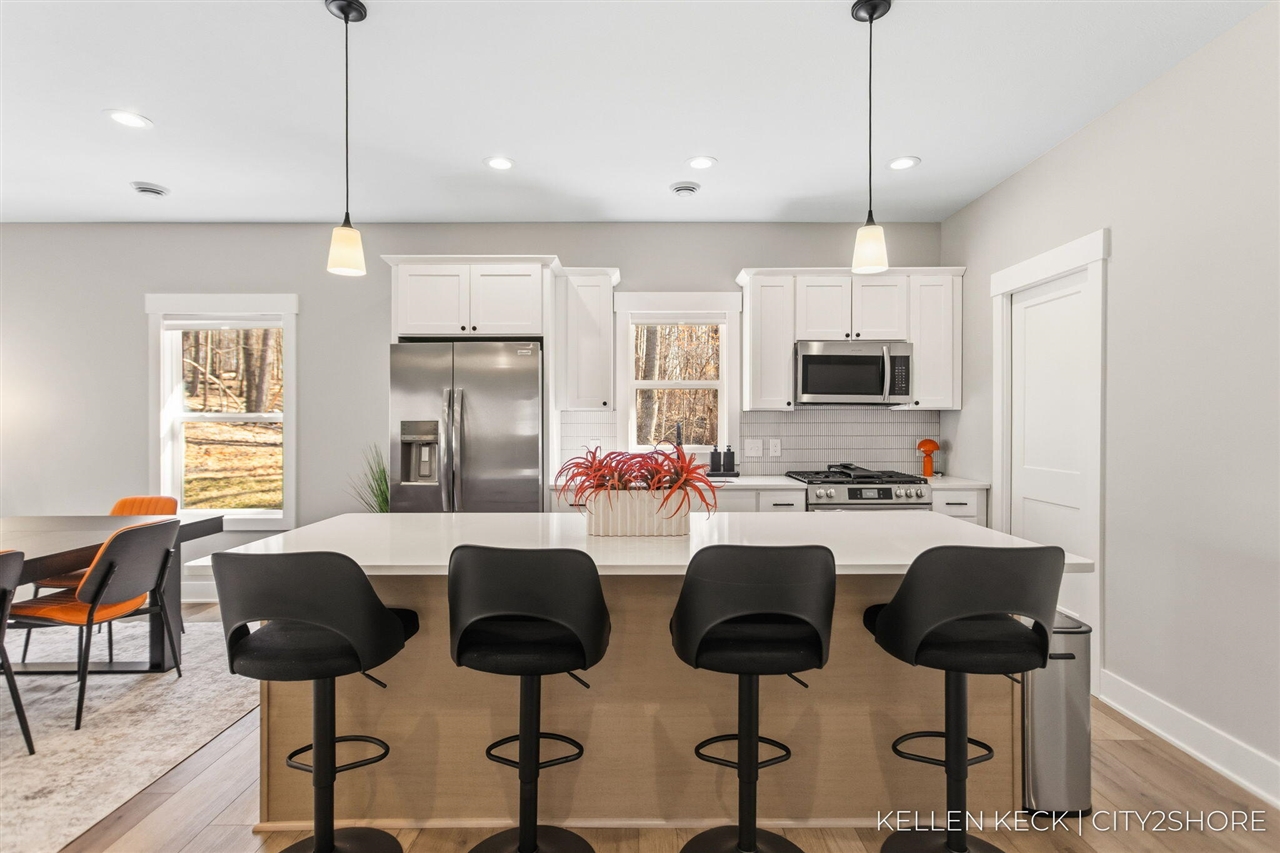 11300 Apache Wells Court, Stanwood, MI, 49346