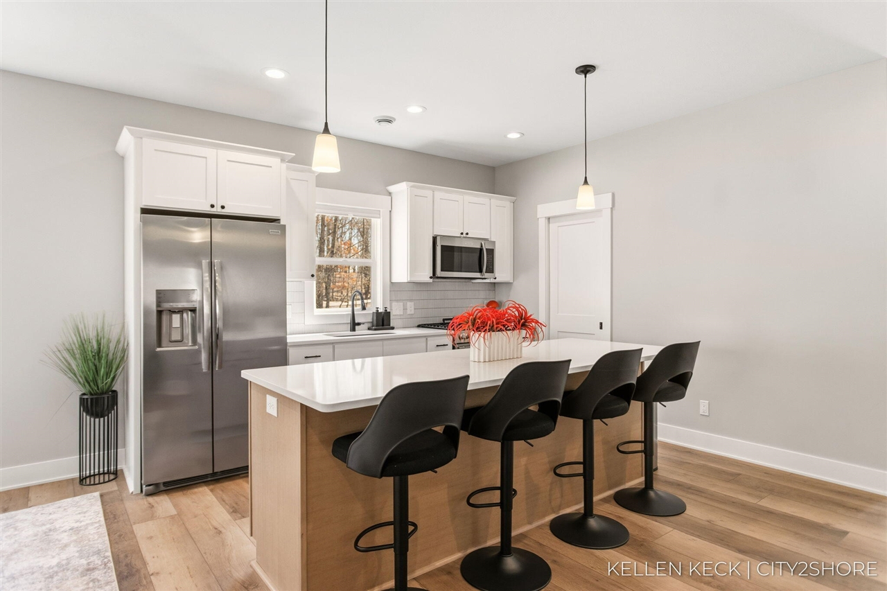 11300 Apache Wells Court, Stanwood, MI, 49346