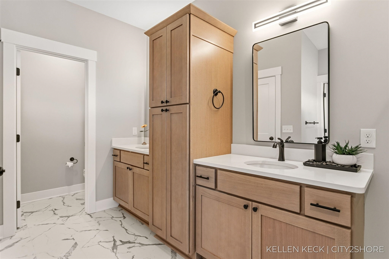 11300 Apache Wells Court, Stanwood, MI, 49346