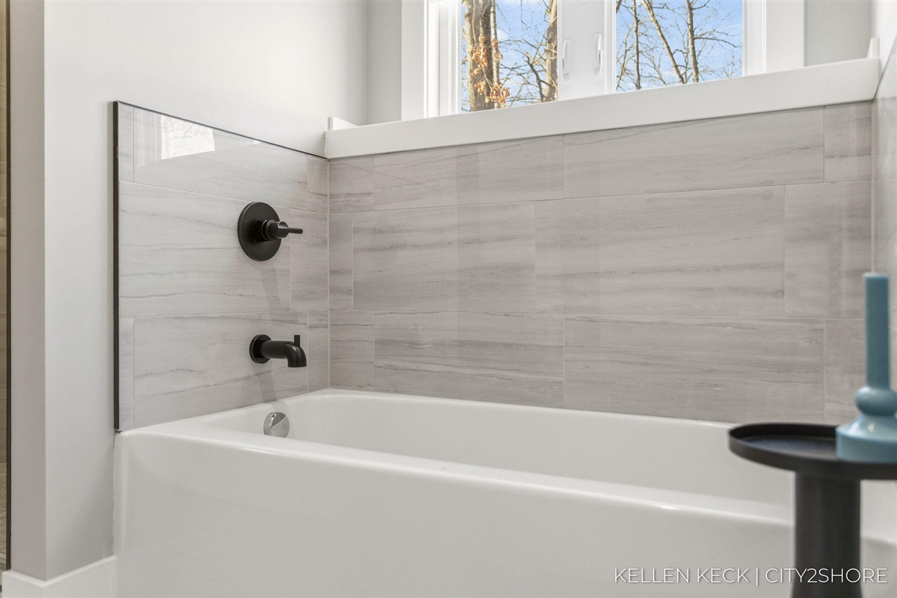 11300 Apache Wells Court, Stanwood, MI, 49346