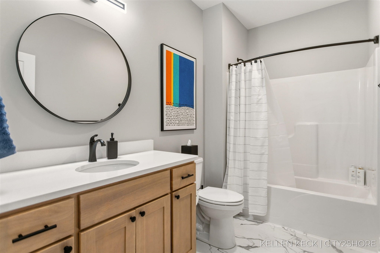 11300 Apache Wells Court, Stanwood, MI, 49346