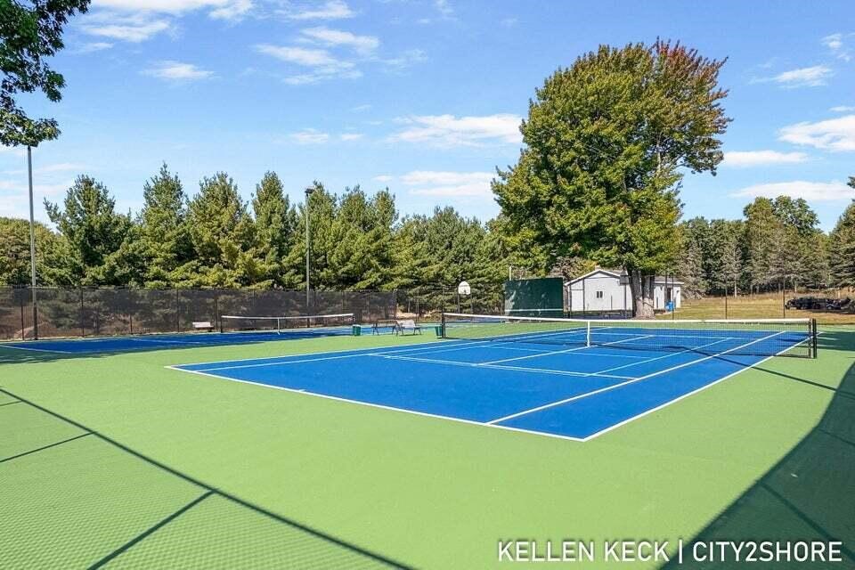 11300 Apache Wells Court, Stanwood, MI, 49346