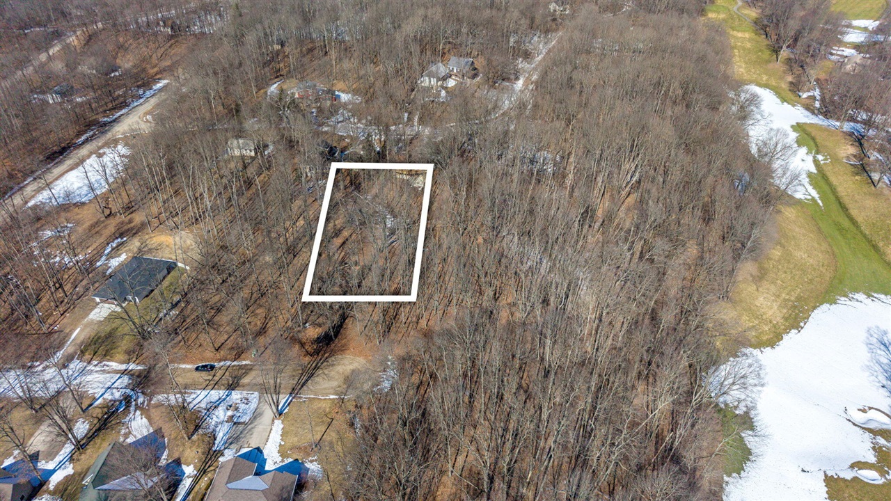1st image of 11280 Apache Wells Ct, Stanwood, MI 49346 | MLS# 70517467