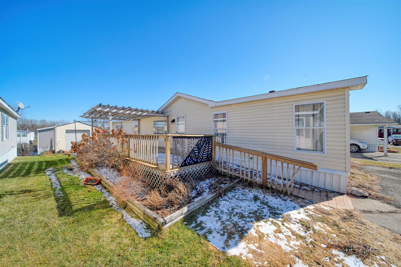 Homes for sale in Ann Arbor, MI | 2835 S Wagner Rd #177, Ann Arbor, MI 48103 | MLS# 70517484