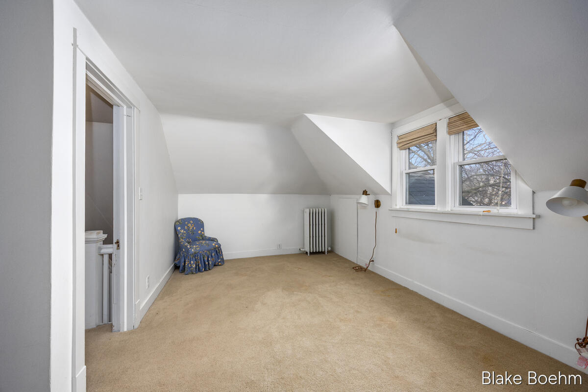 202 E 26th Street, Holland, MI, 49423-5106