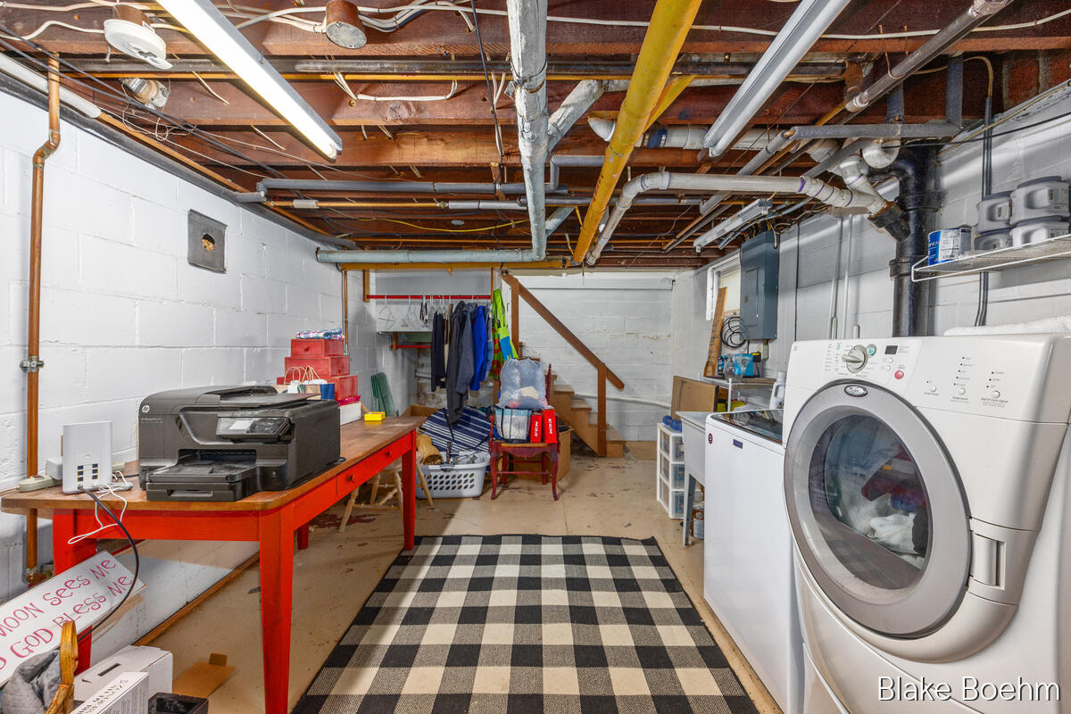 202 E 26th Street, Holland, MI, 49423-5106