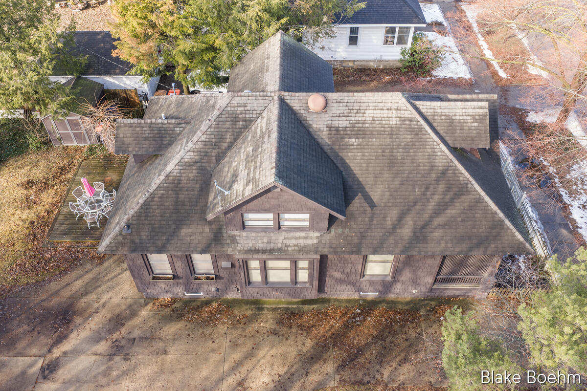 202 E 26th Street, Holland, MI, 49423-5106