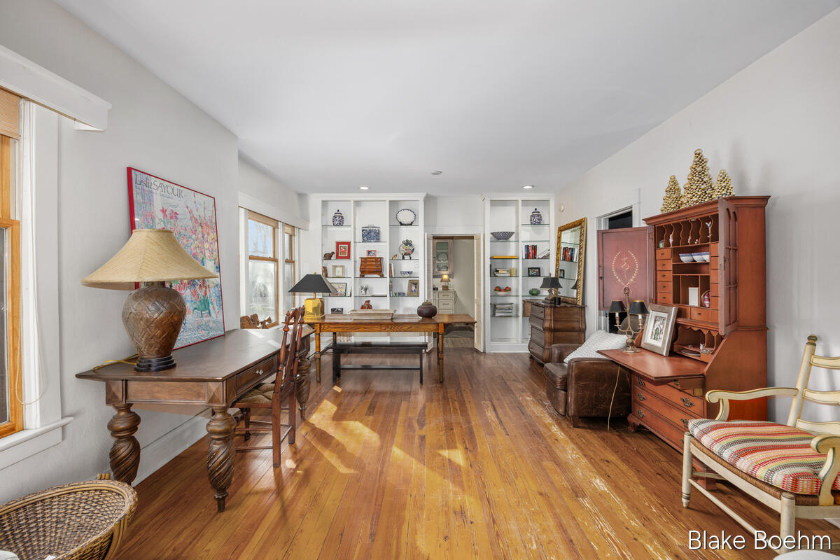 202 E 26th Street, Holland, MI, 49423-5106