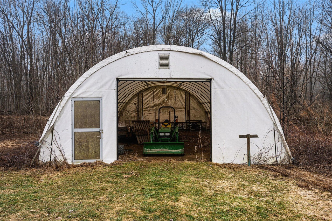 10449 W Tu Avenue, Lawton, MI, 49065