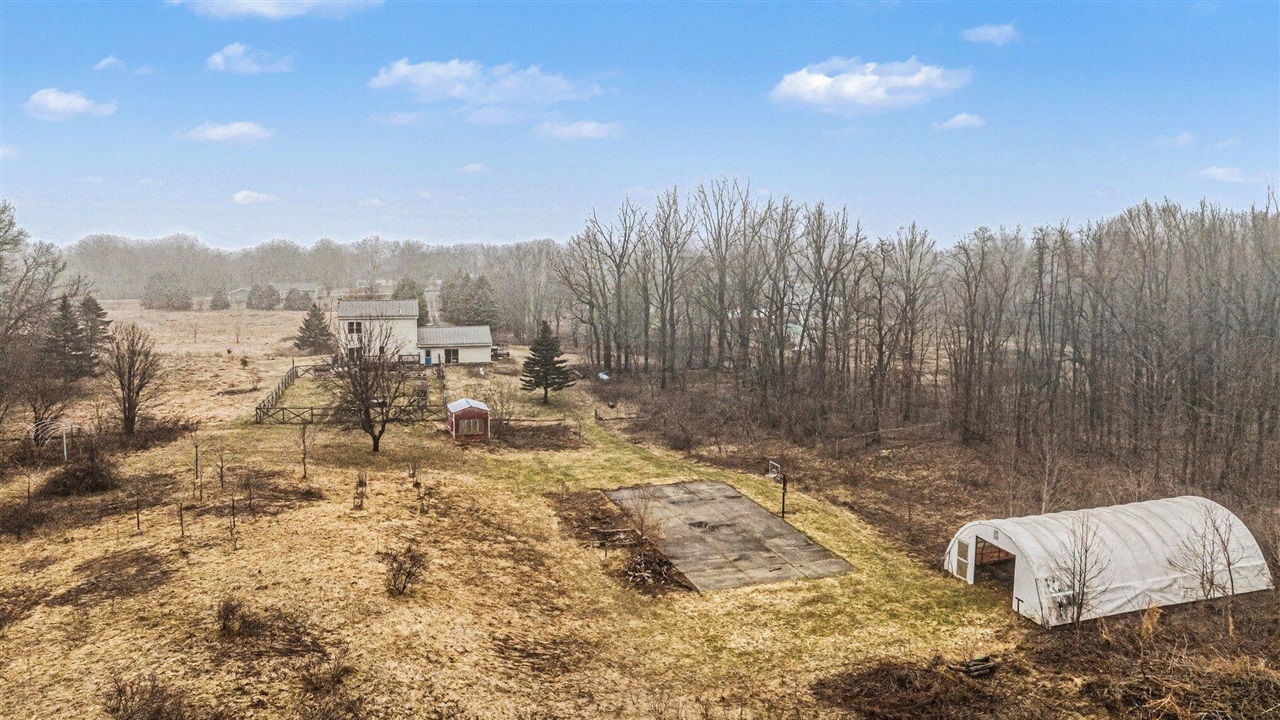 10449 W Tu Avenue, Lawton, MI, 49065