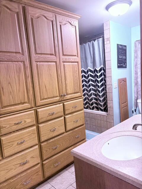 30311 M-86, Colon, MI, 49040