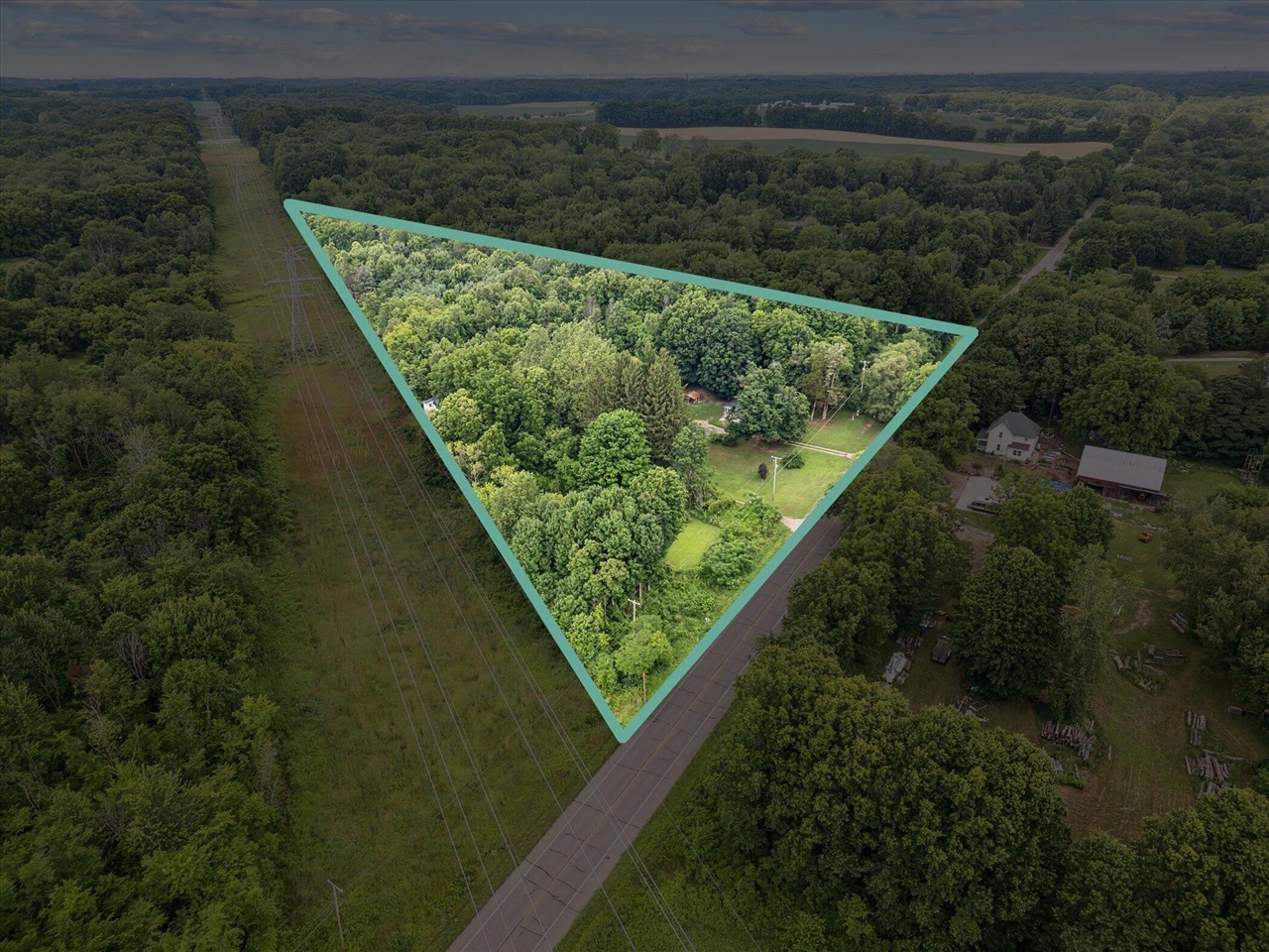 842 10th Street, Plainwell, MI, 49080-9523