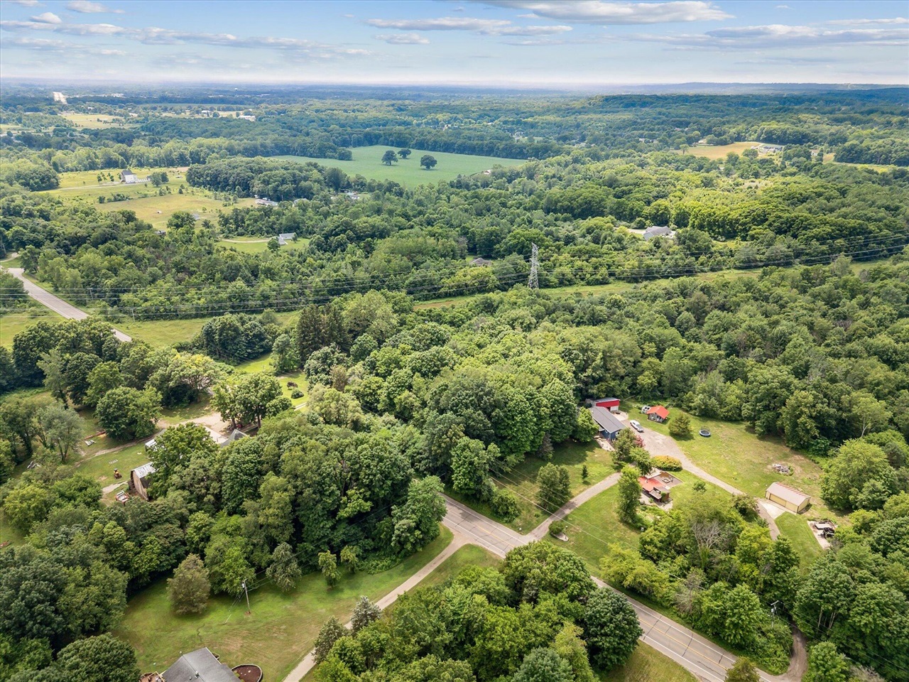 842 10th Street, Plainwell, MI, 49080-9523