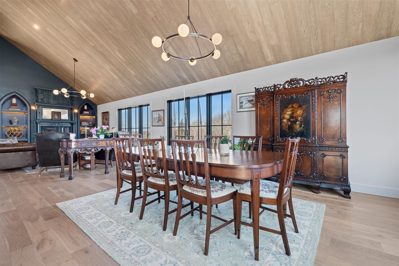 6364 126th Avenue, Fennville, MI, 49408-9648