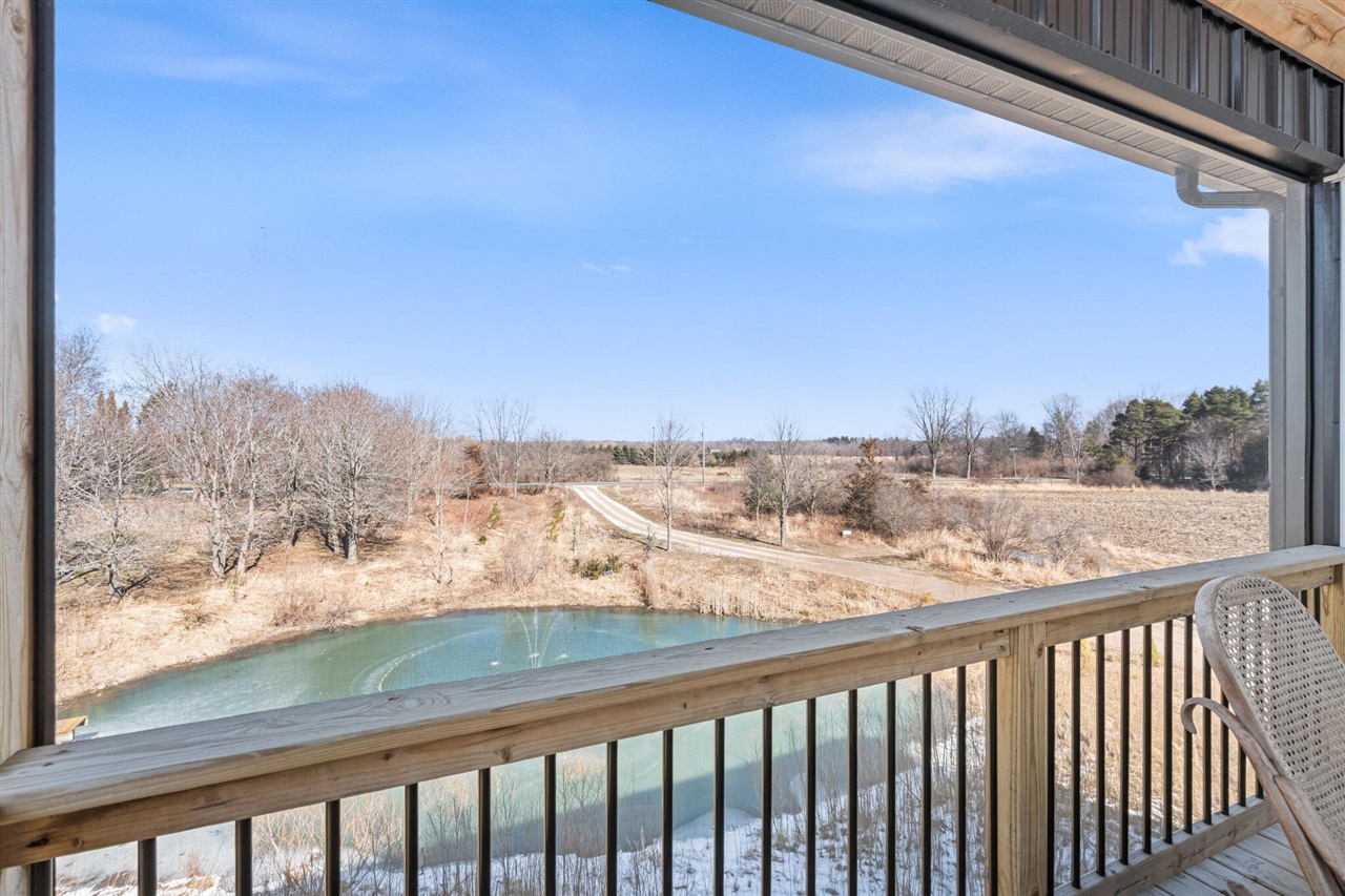 6364 126th Avenue, Fennville, MI, 49408-9648