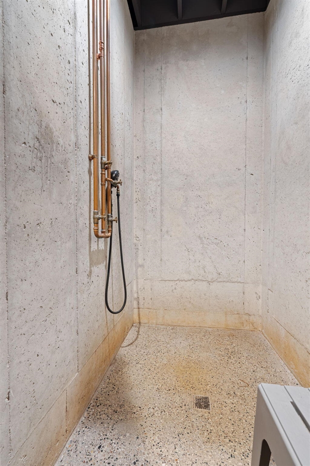 6364 126th Avenue, Fennville, MI, 49408-9648